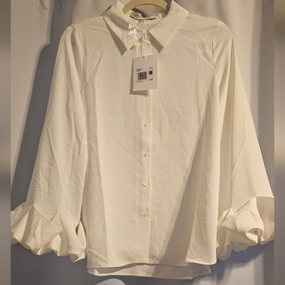 Endless Rose Cream Blouse with Ruffled Sleeves - Picture 1 of 2